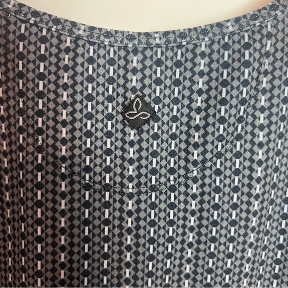 Prana Gray and Black Sleeveless Dress Women Size Medium Sporty Active Dress - Picture 5 of 5